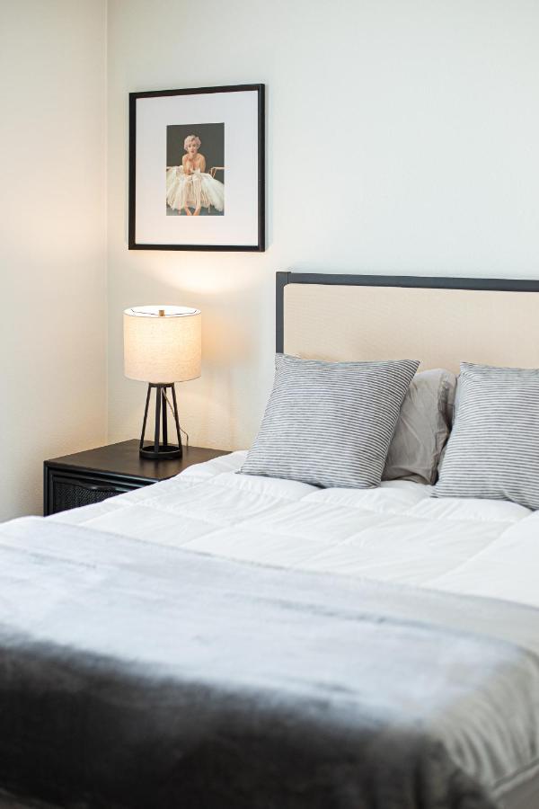 Luxury With The Hollywood Hills View Appartamento Los Angeles